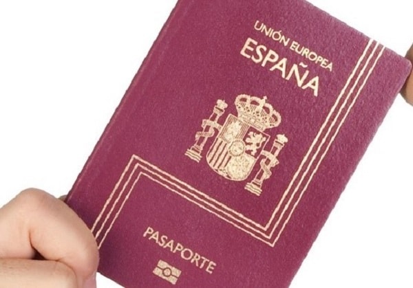 Spanish immigration policy